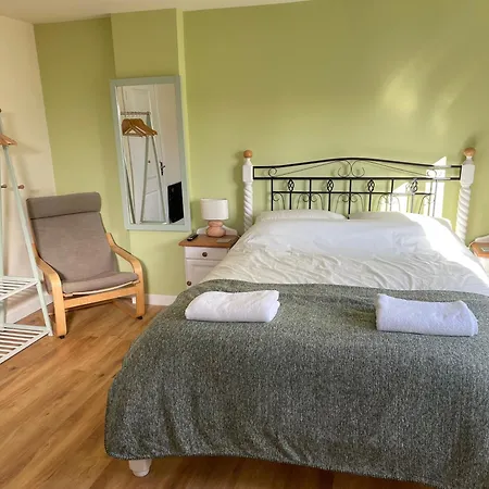 Mccaffertys * Dromahair