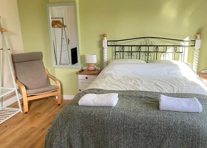 Mccaffertys * Dromahair